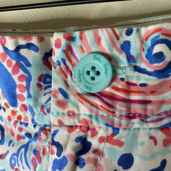 Lilly Pulitzer Walsh Shorts in Shell Me About It - Picture 10 of 10